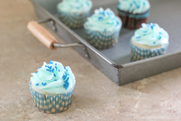 Learn how to frost cupcakes like a pro with this super simple technique. Everyone will think your homemade treats look just like a professional bakery!