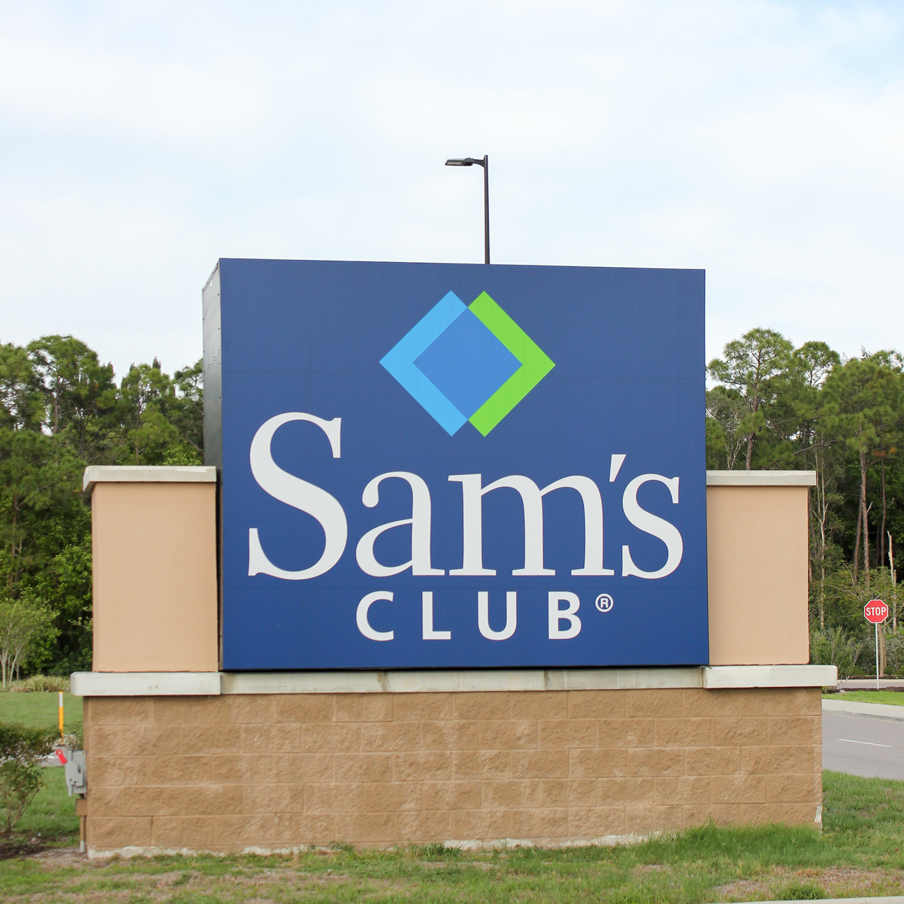 This Hidden Sam’s Club Benefit is the Ultimate Time Saver